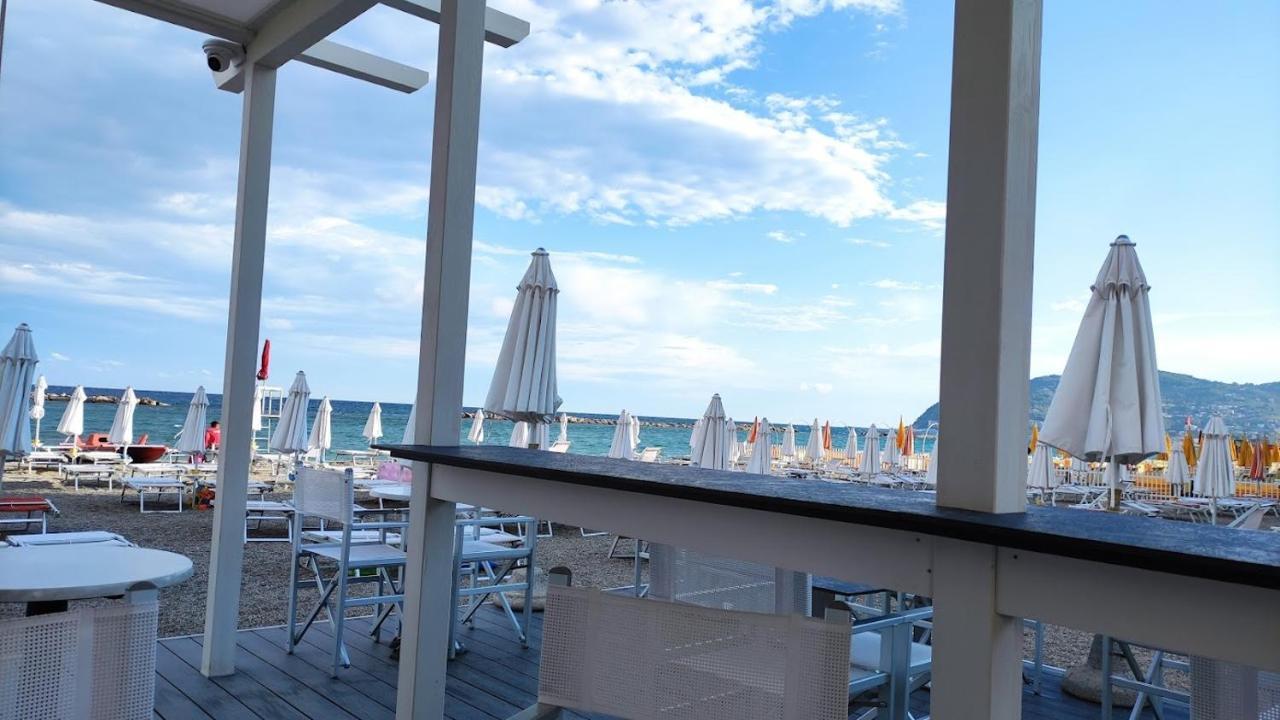 Hotel Fortuna 圣巴特罗摩艾美尔 外观 照片