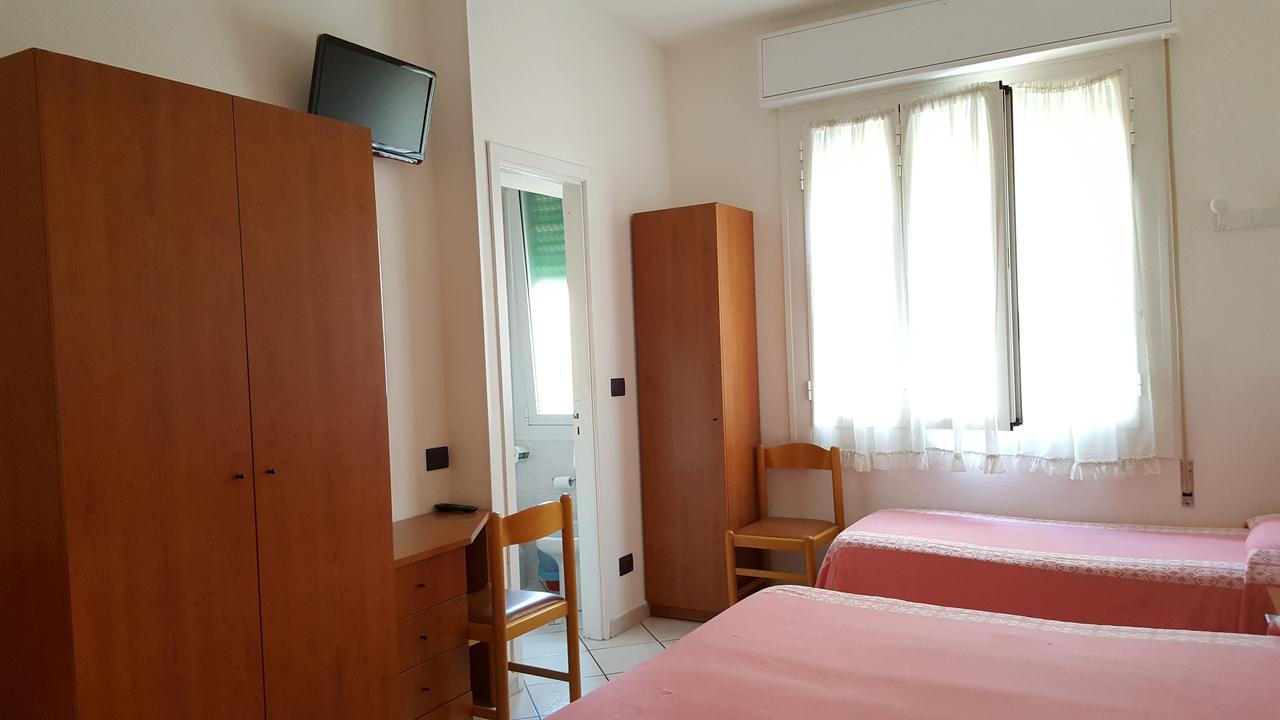 Hotel Fortuna 圣巴特罗摩艾美尔 外观 照片